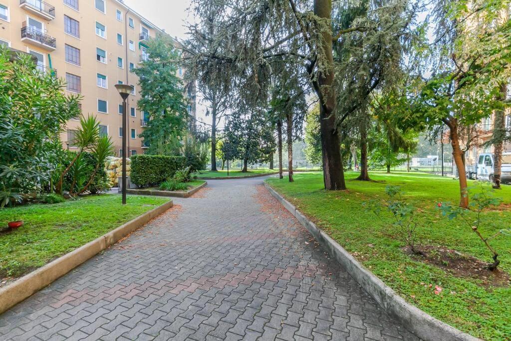 Bicocca Metro House Apartment - Milan, Milan